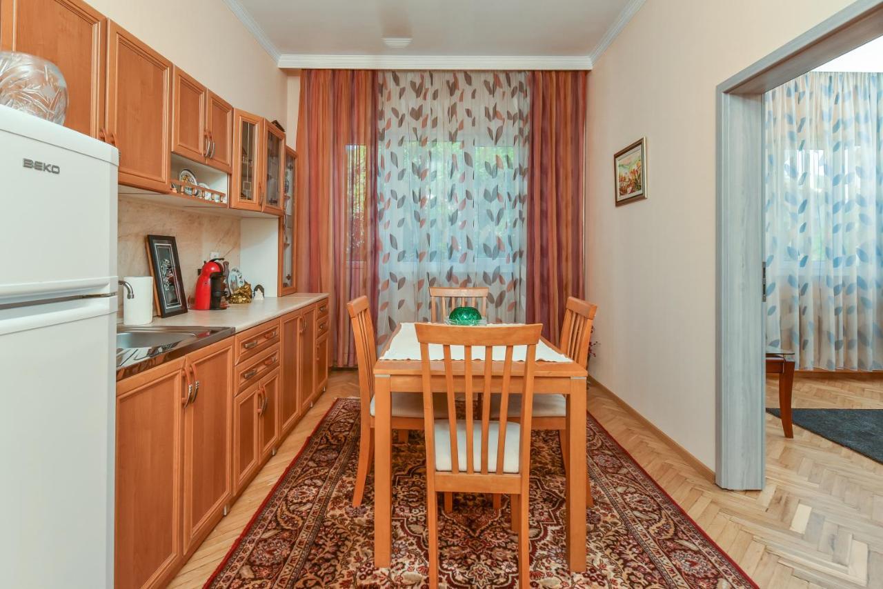 Apartment Retro - Center 1bdr By Flat Mаnager Sofia